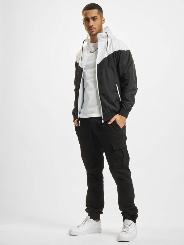 Arrow Windrunner -5