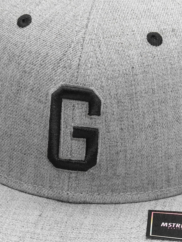 Letter Snapback-3