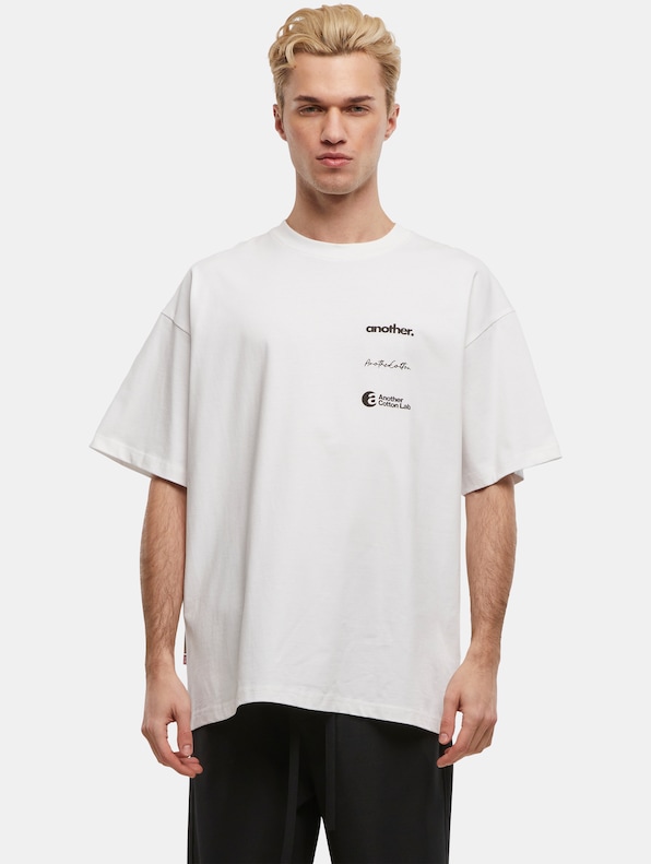 Timeless Oversized Tshirt-2