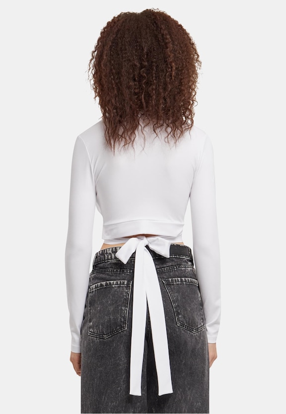 Chest Signature Essential Short Laced -1