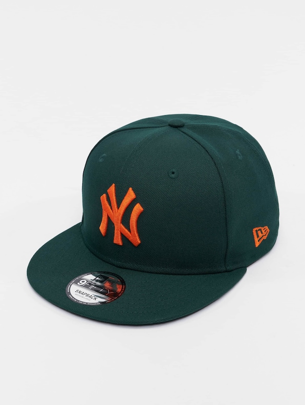 MLB New York Yankees League Essential 9Fifty -0