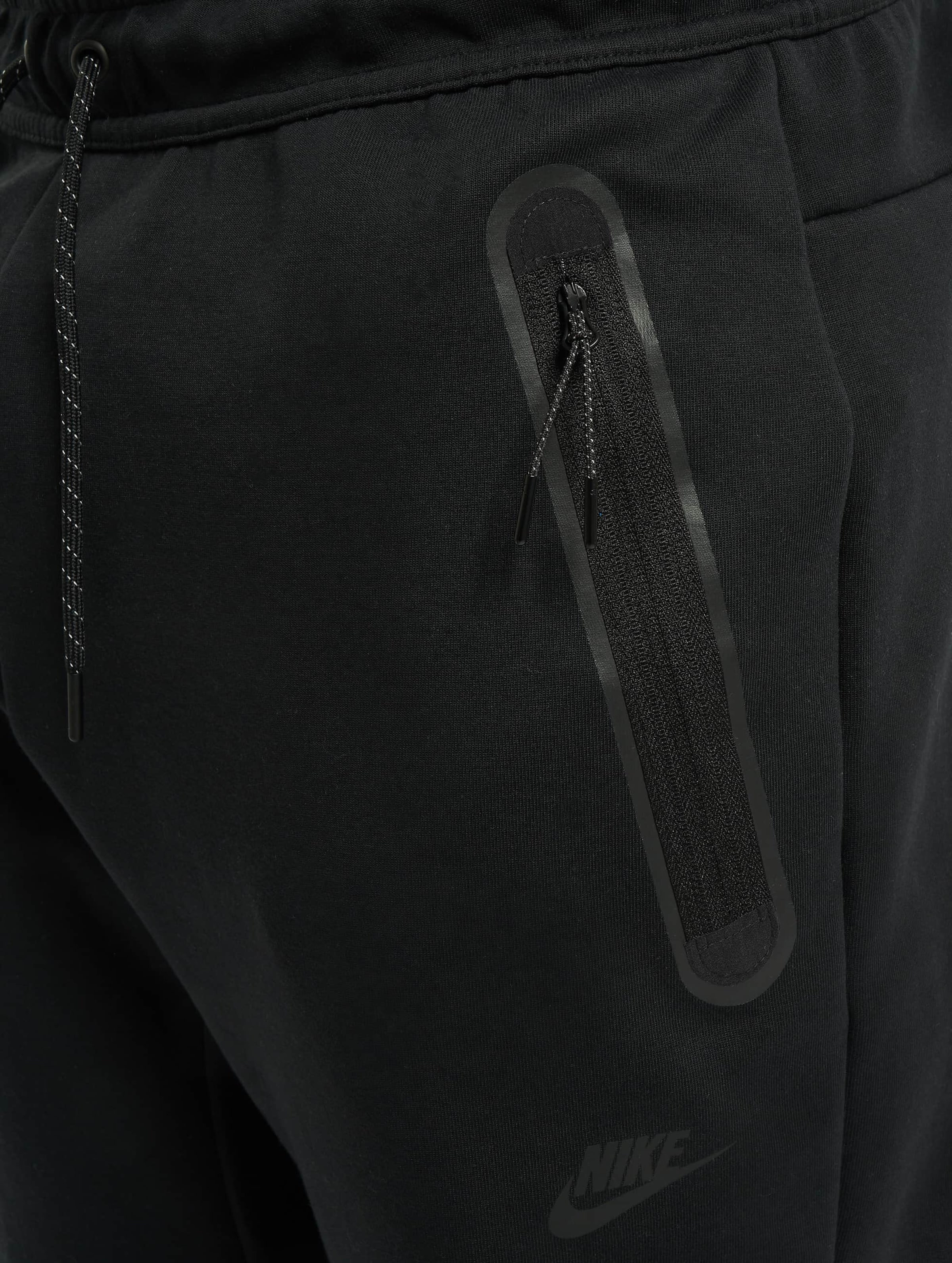 Pantaloni nike m online nsw tech fleece pants