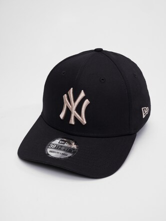 New Era New York Yankees League Essential Stretch Fit Cap