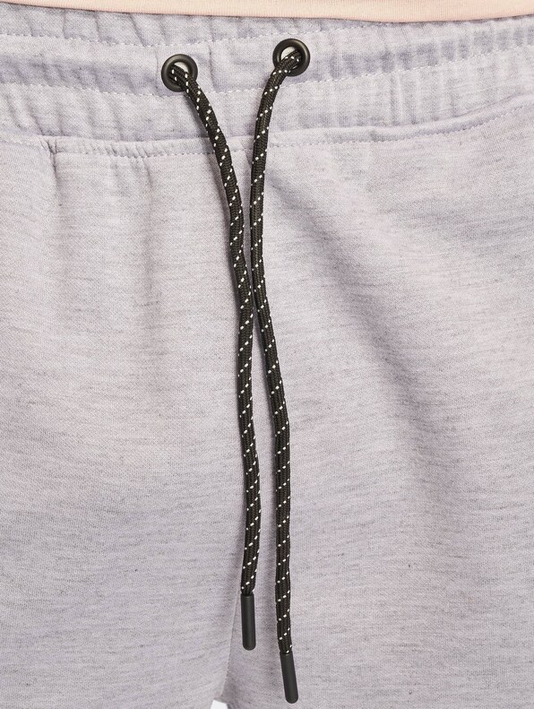 Tech Fleece Uni-5