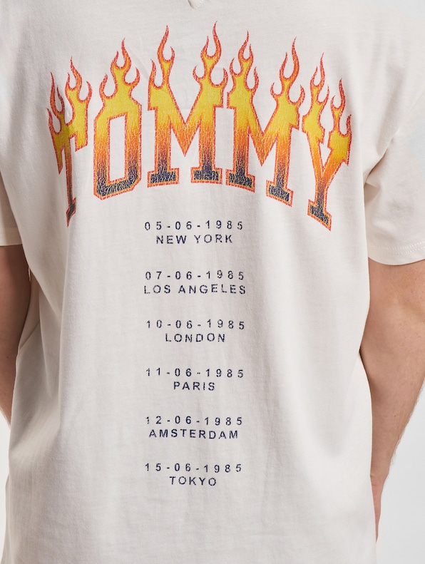 Tommy Jeans Relaxed Vintage Flame T-Shirts-5