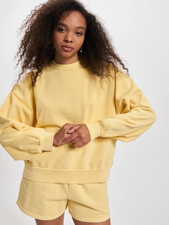 Levis Snack Sweater