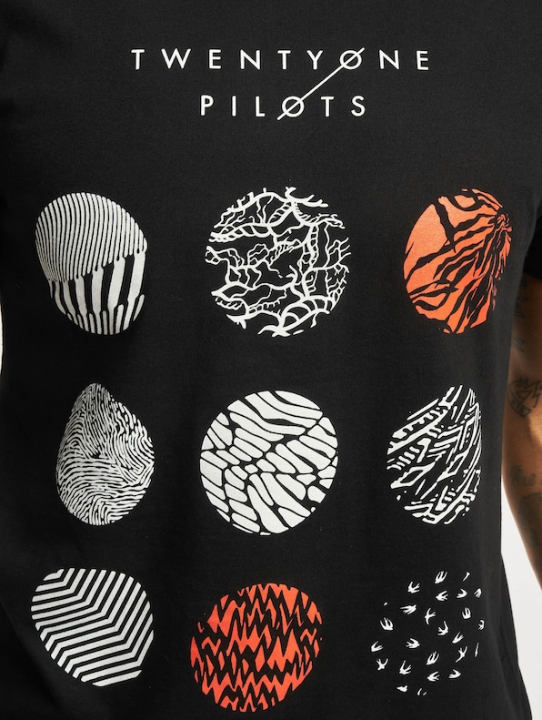 Twenty One Pilots Pattern Circles-3