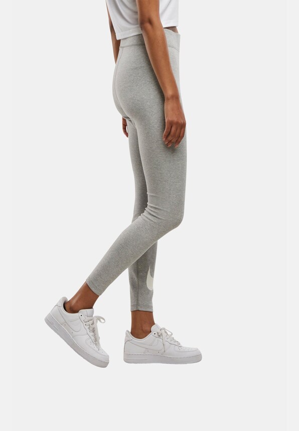 Sportswear Classics-2