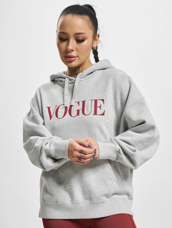 Puma X Vogue Oversized TR Hoody-2