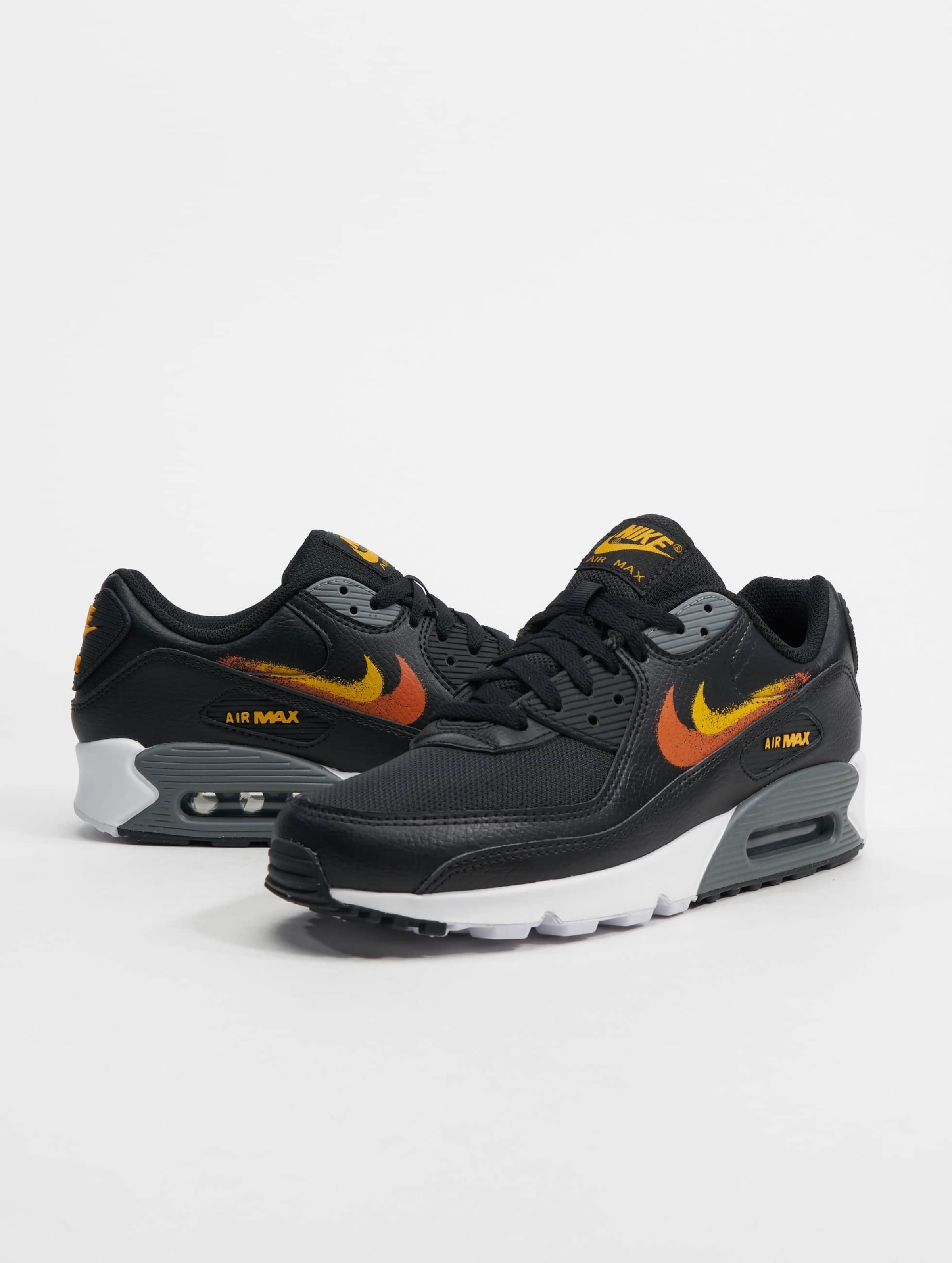 Air max clearance 90 height