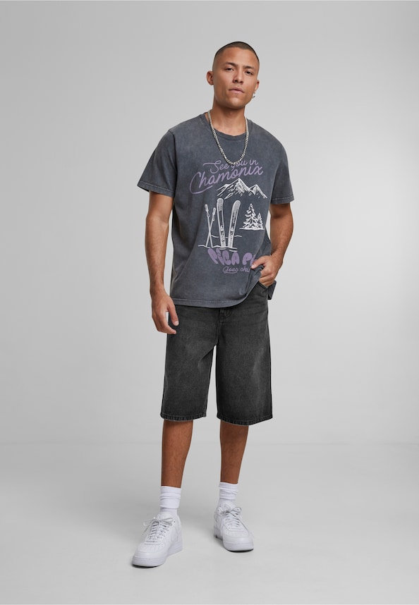 Pica Pica Pica Goes Skiing-2