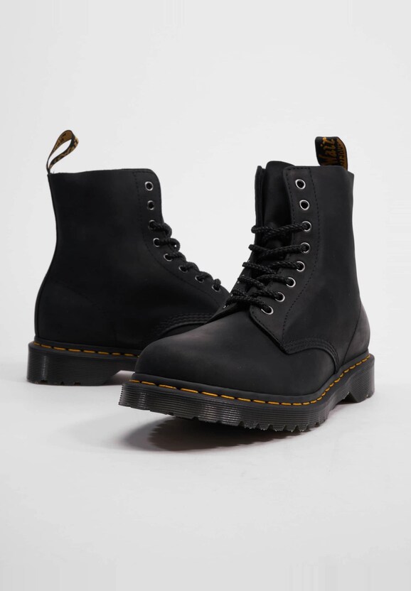 Dr. Martens 1460 Pascal Boots-0