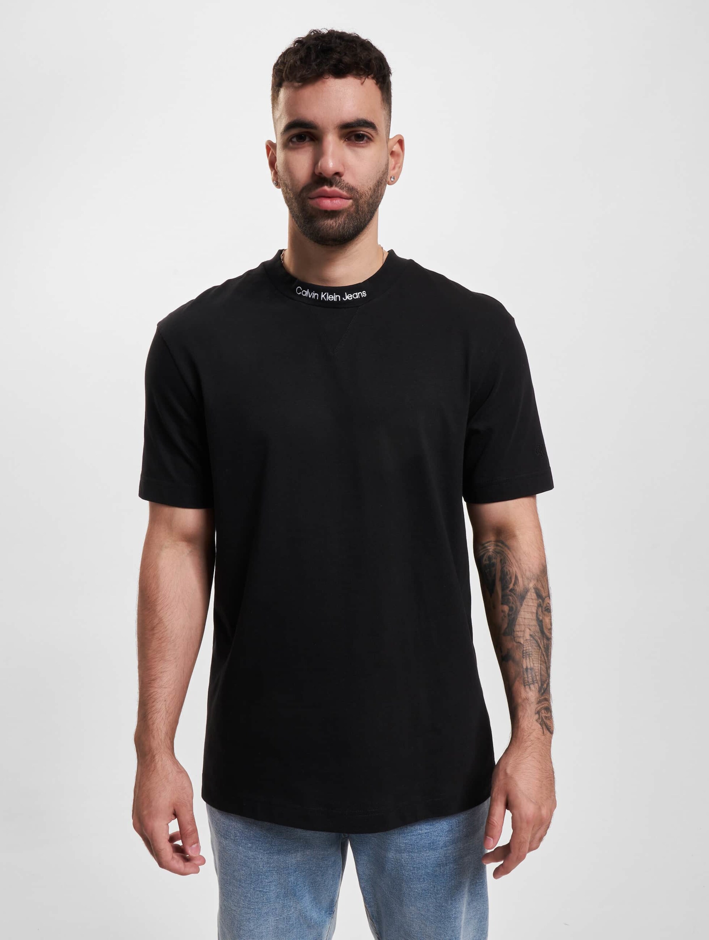 Calvin klein logo store neck t shirt