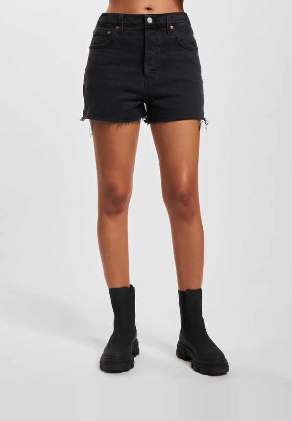 Levis Ribcage Shorts-2