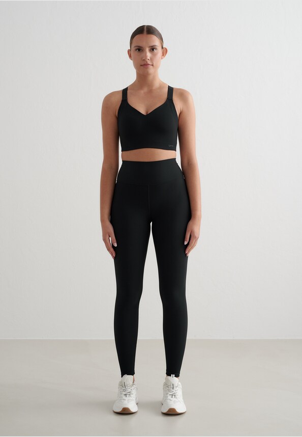 Black Ribbed Performance Support -2