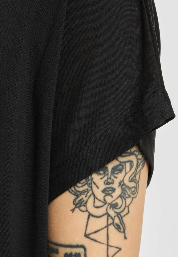 Modal Short-3
