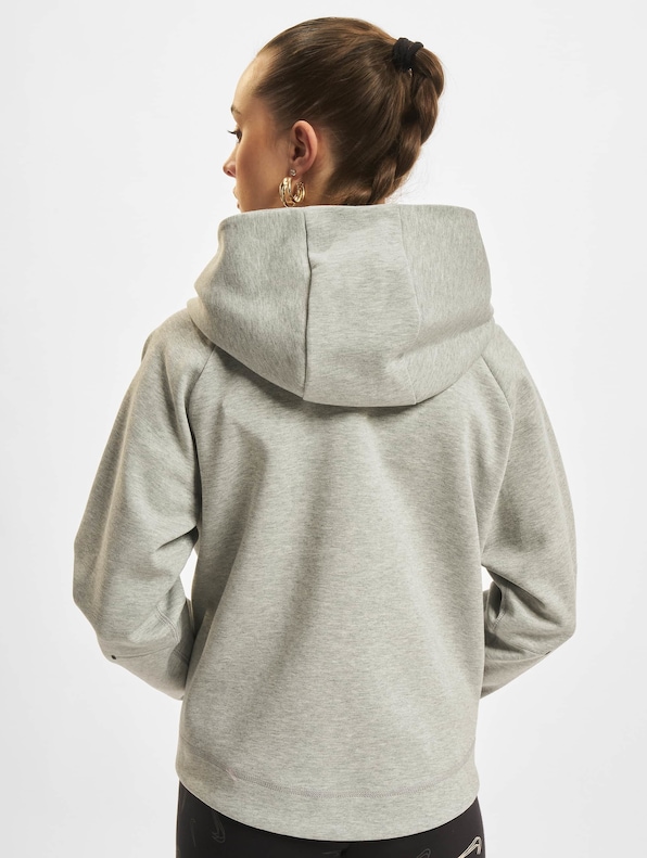 Tech Fleece Essntl -1