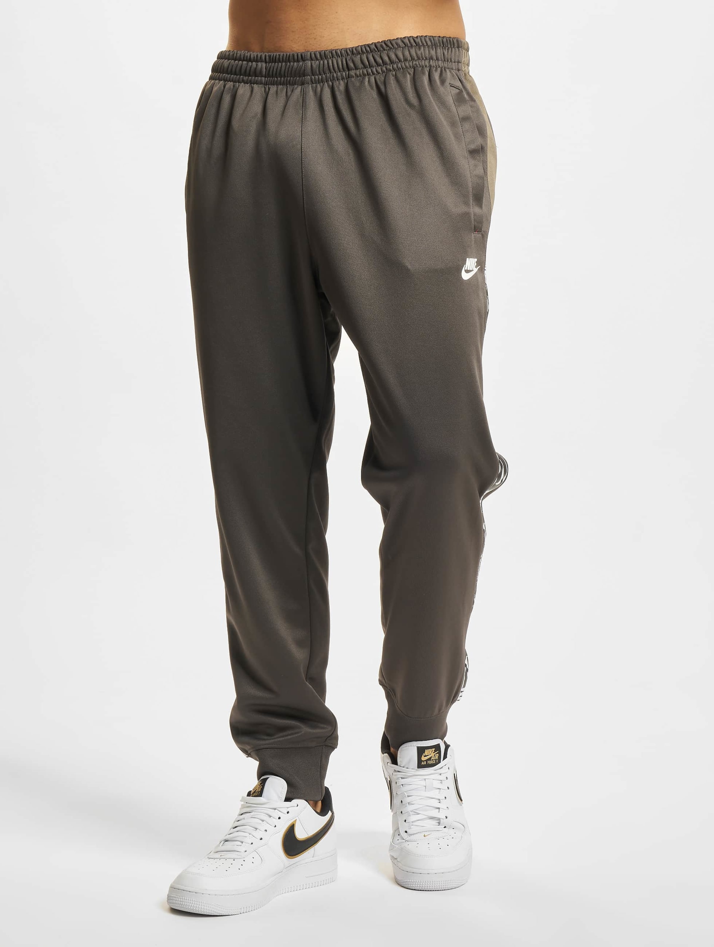 Dickes joggers online