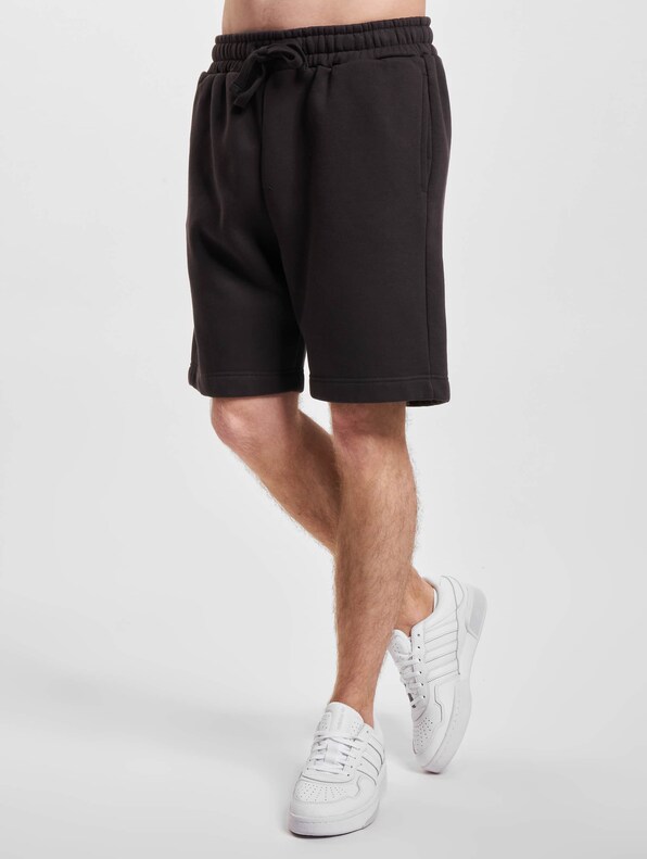 2Y Basic Sweat Shorts-2