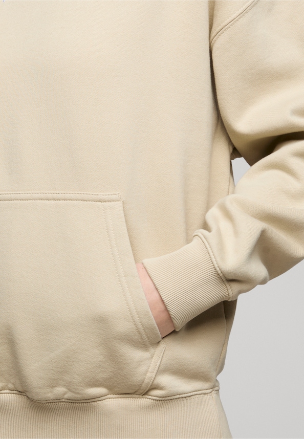 Clarita Logo Oversized-2