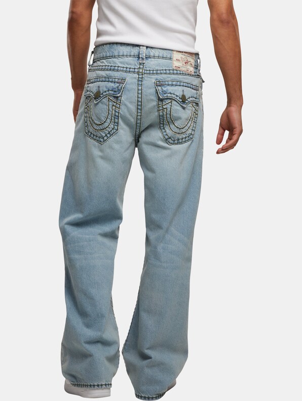 True Religion VINNY SUPER T FLAP QUADRUPLE LOGO-1