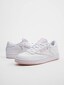 white_78285
