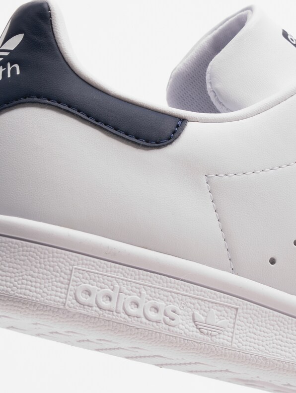 Stan Smith -9