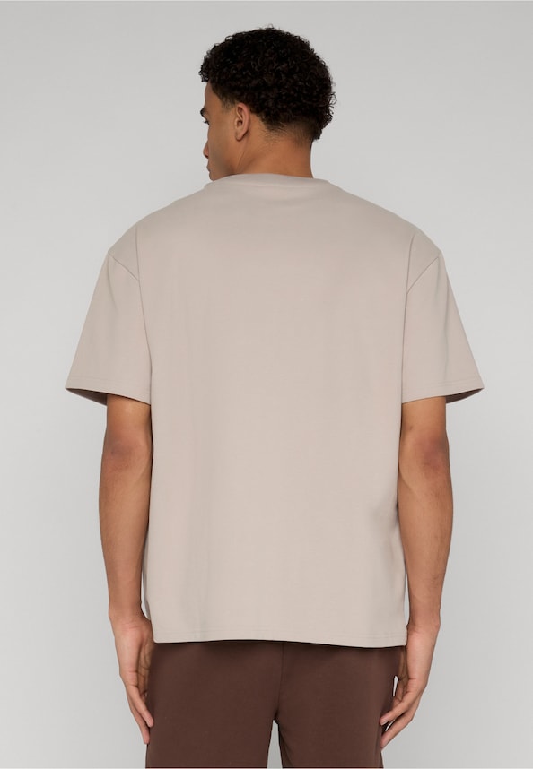 Relaxed Dropped Shoulder-1