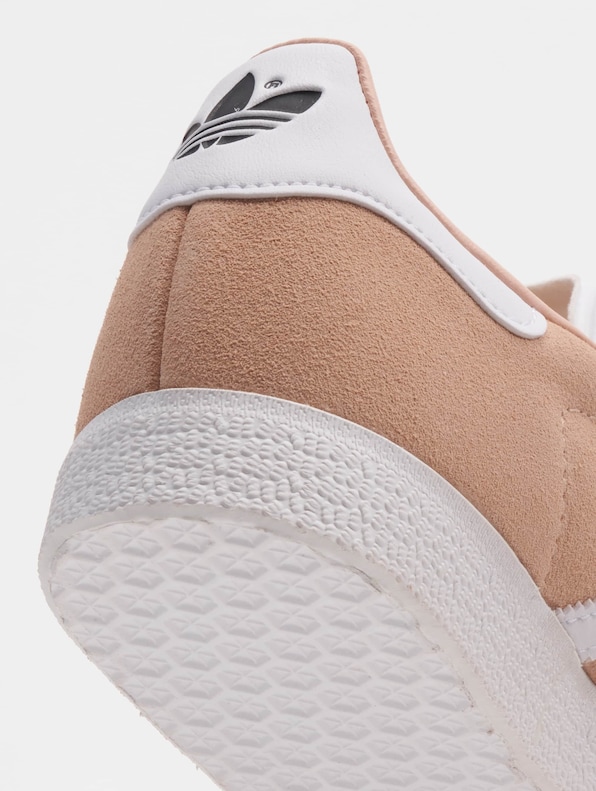 Gazelle-7