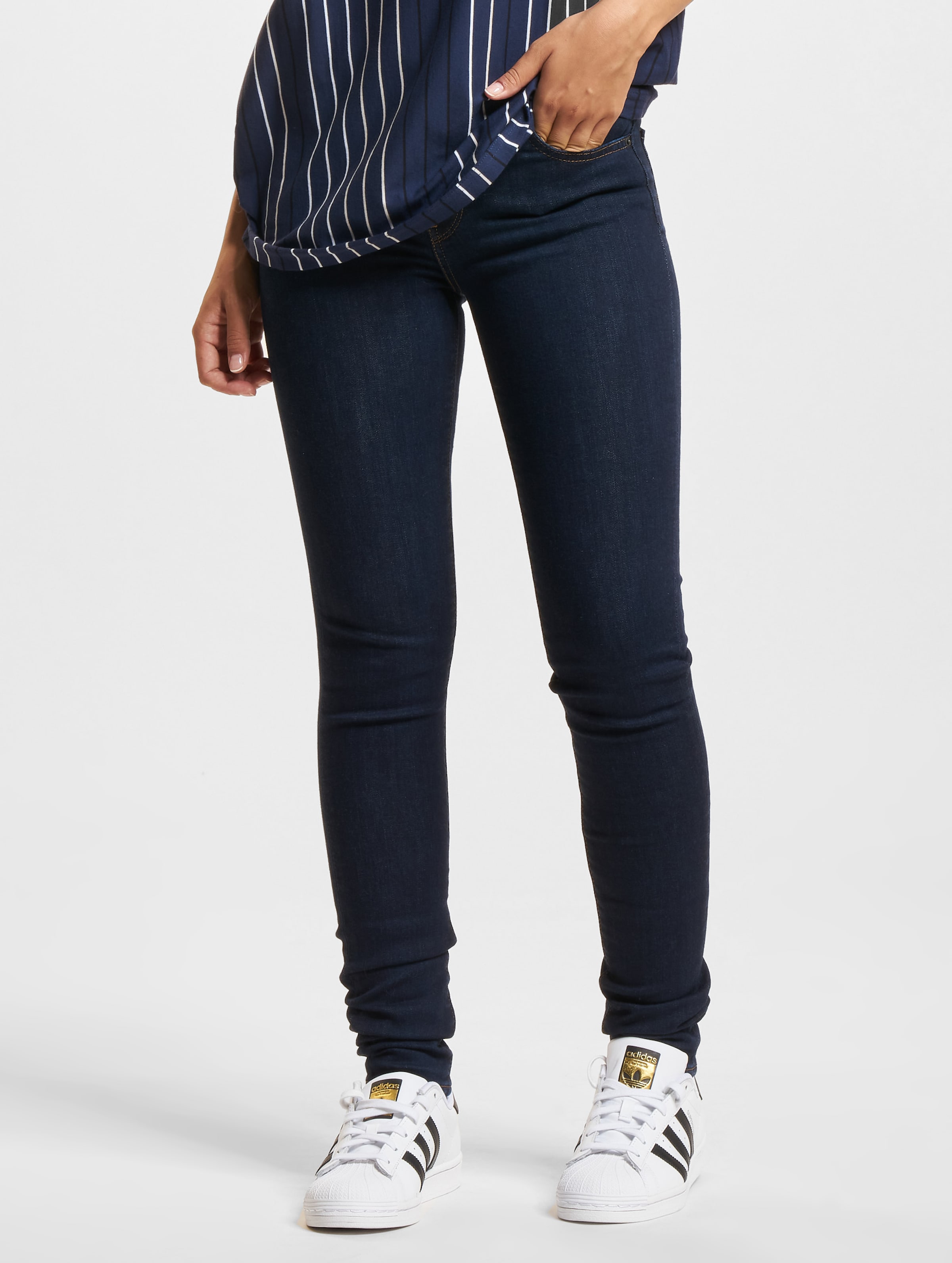 Levi's 721 High Rise Skinny Fit Jeans op kleur blauw, Maat 23/32