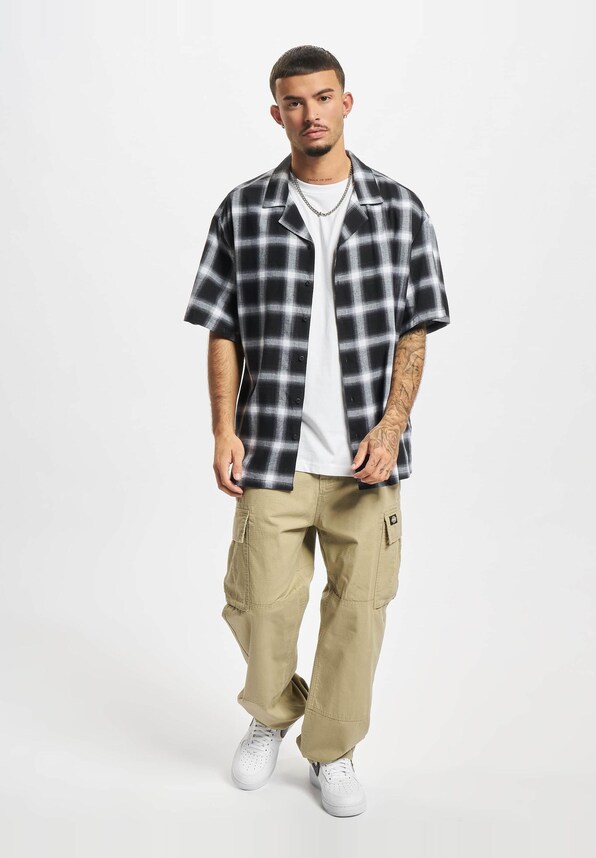 Loose Checked Resort-3