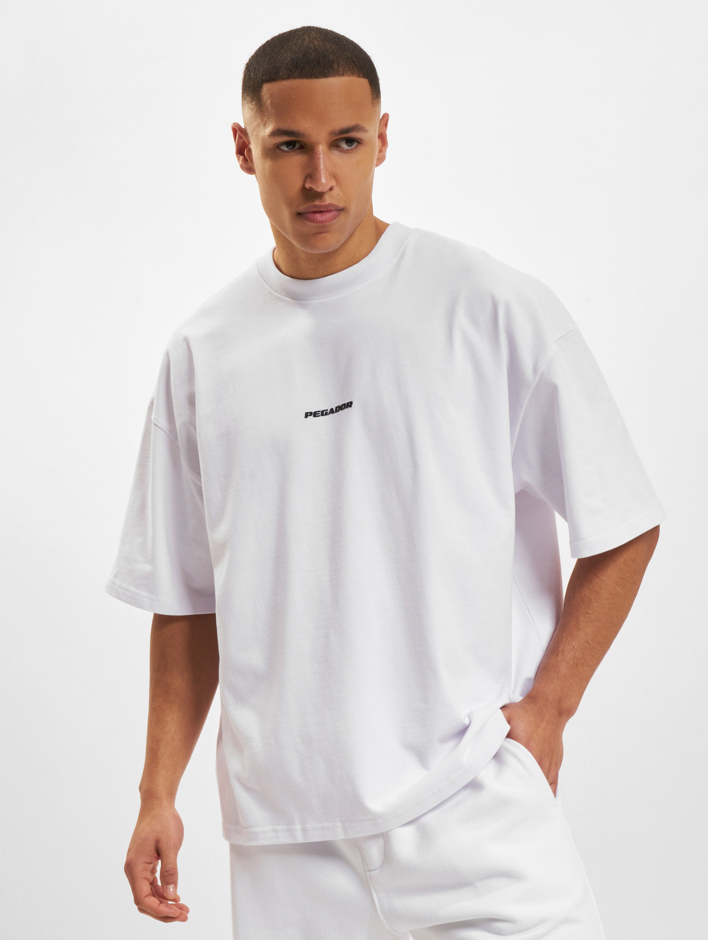 PEGADOR Logo Boxy T-Shirt Mannen op kleur wit, Maat XXL
