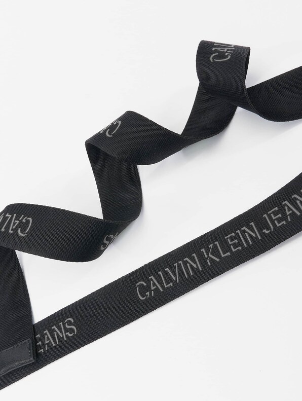 Calvin Klein Jeans Slider D-Ring Webbing Gürtel-2