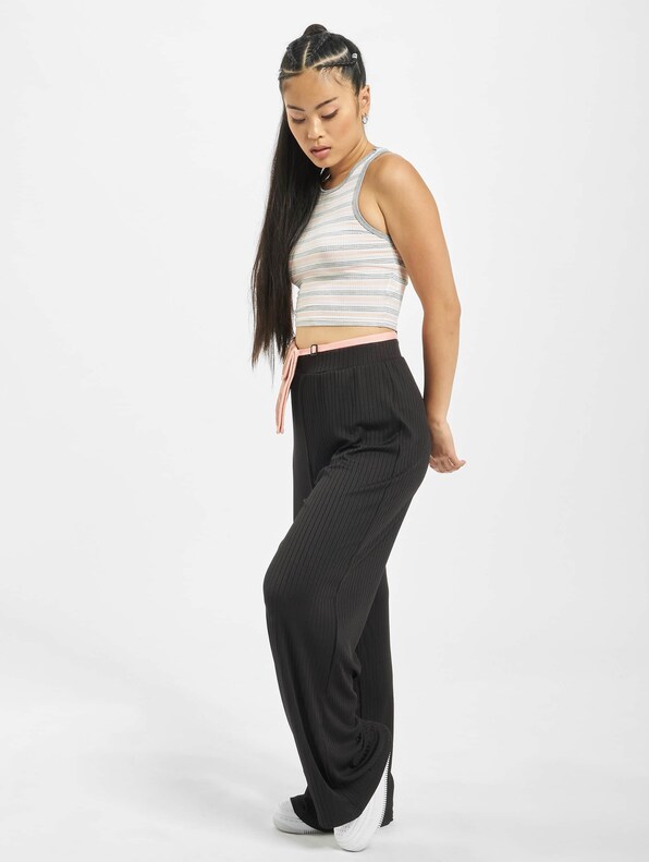 Rib Stripe Cropped-3