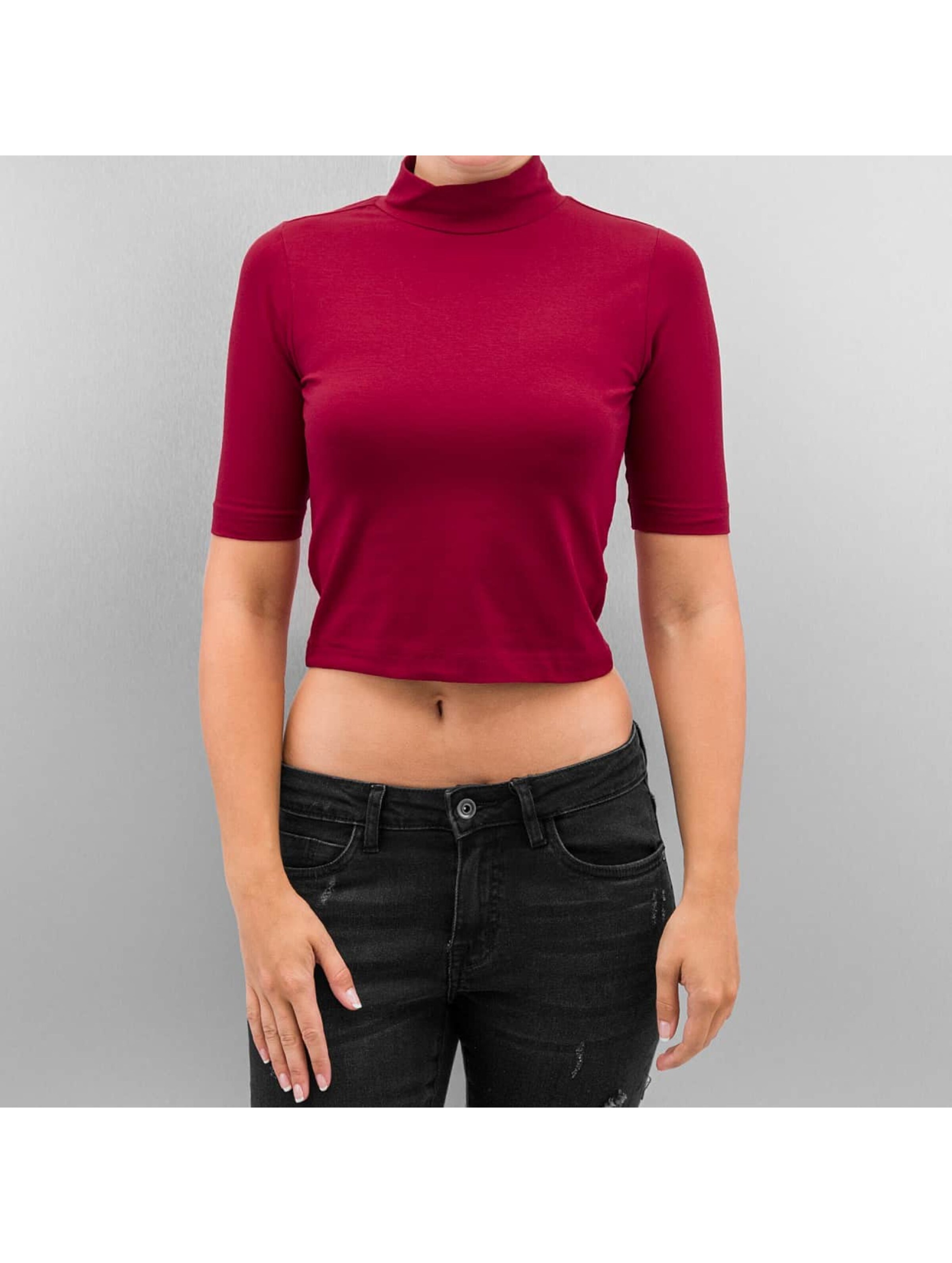 Red hot sale cropped turtleneck