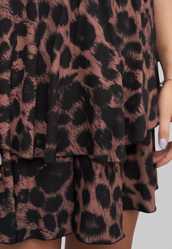 Tiered Skirt with aop leo print-5