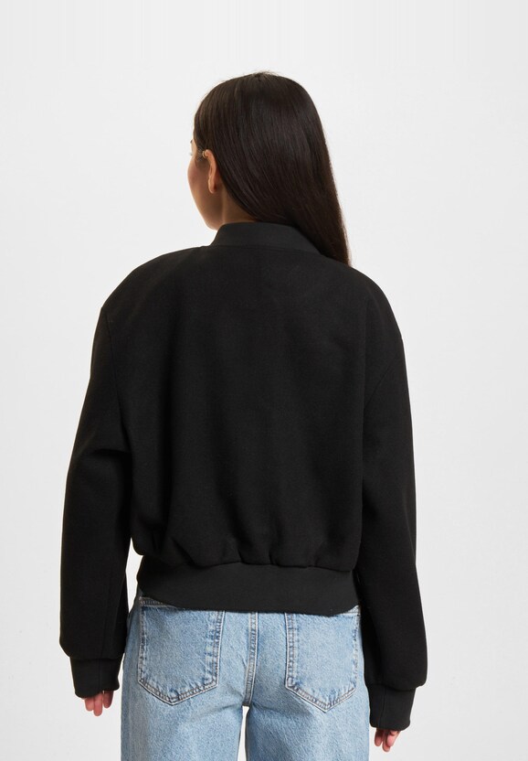 Nancy Life Short-1