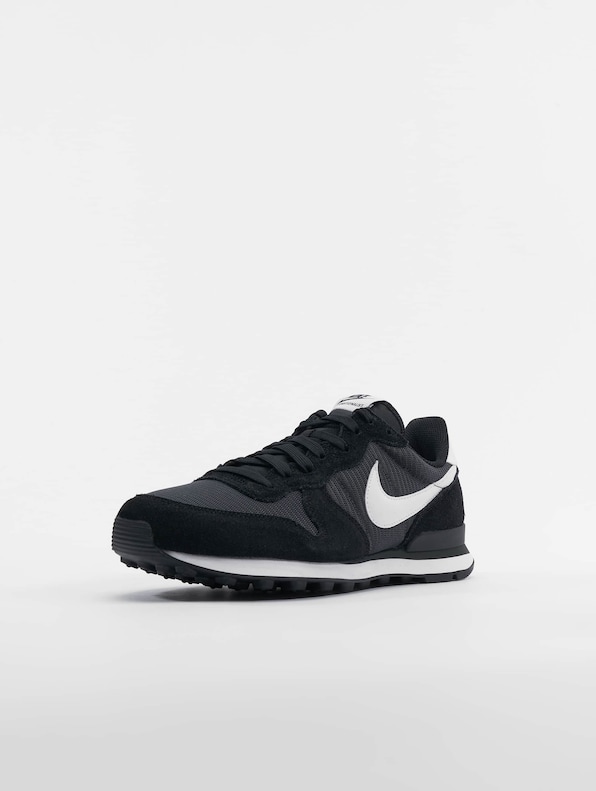 Nike Internationalist Sneakers Black/White/Dk-1