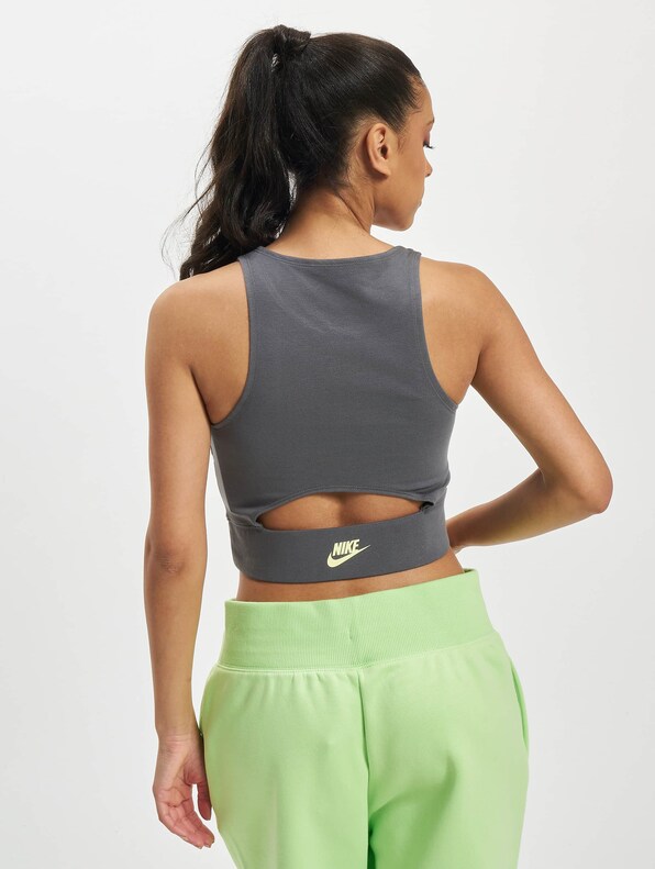 Sportswear-1