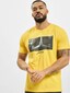 yellow_18402