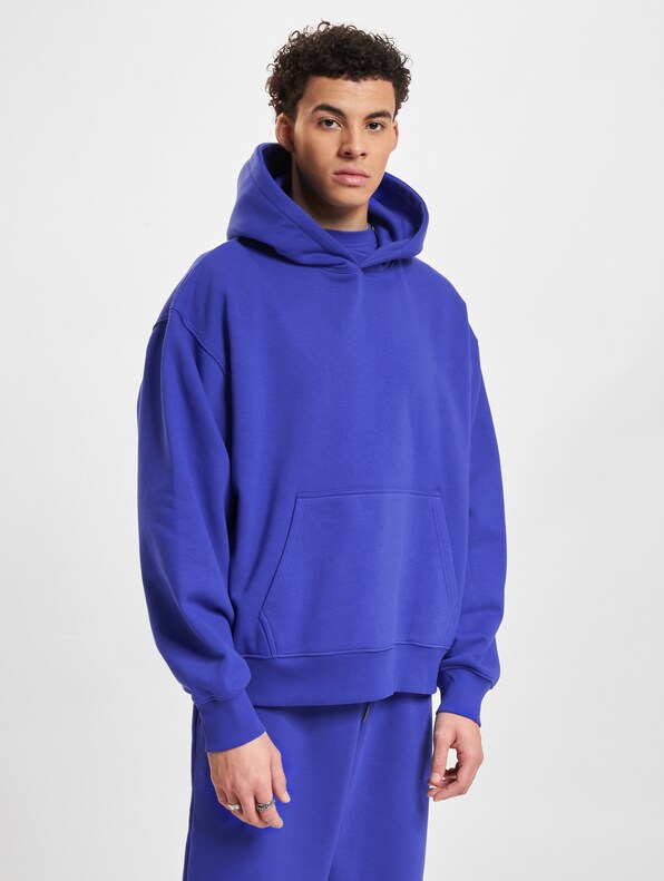 Oversized -0