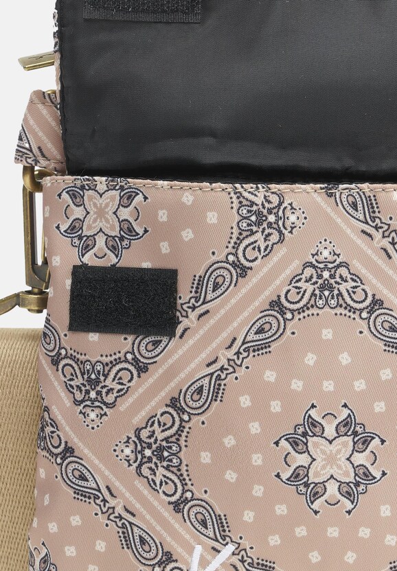 Signature Paisley-6