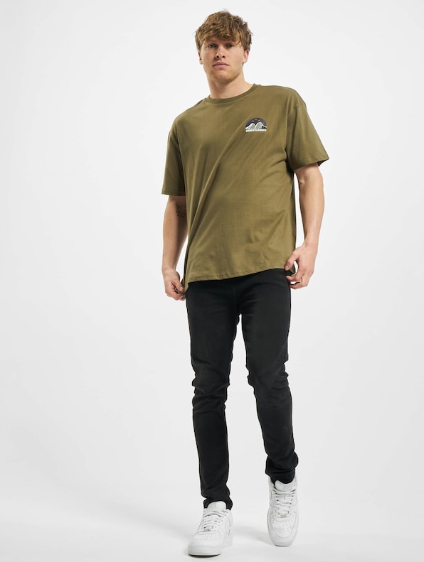 Horizon Tee -5