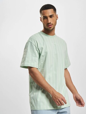 KM232-019-1 KK Small Signature Pinstripe Tee