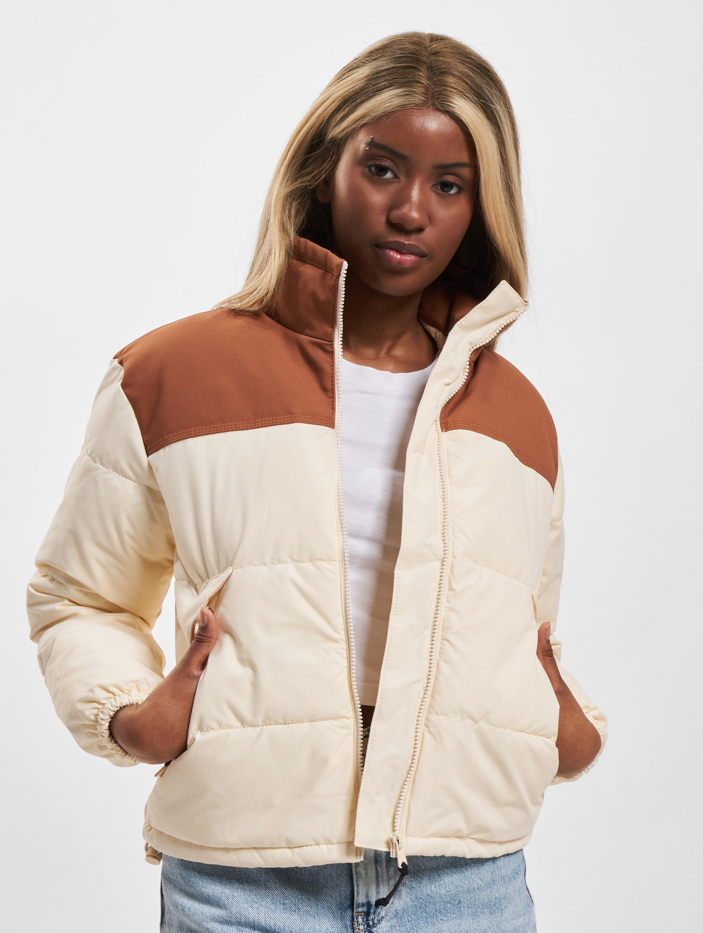 Timberland for Women buy cheap fashion online in the Timberland online Shop