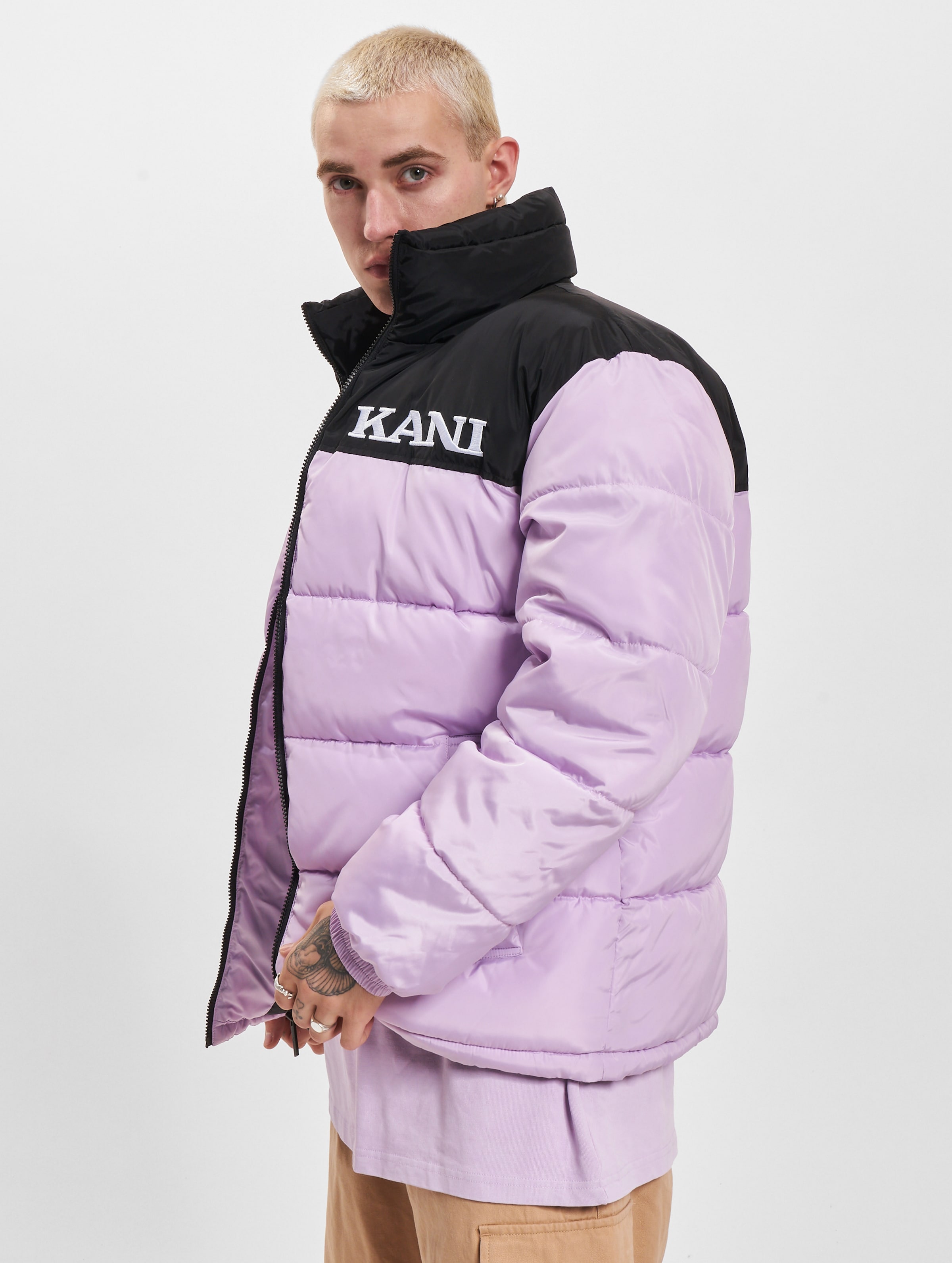 Karl Kani Retro Essential Puffer Jacket Männer,Unisex op kleur violet, Maat XXS
