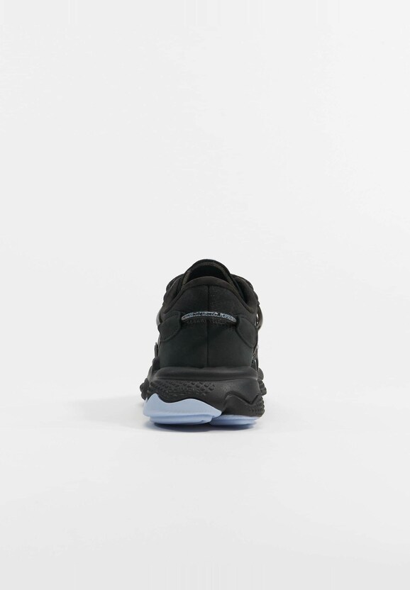 Ozweego -4