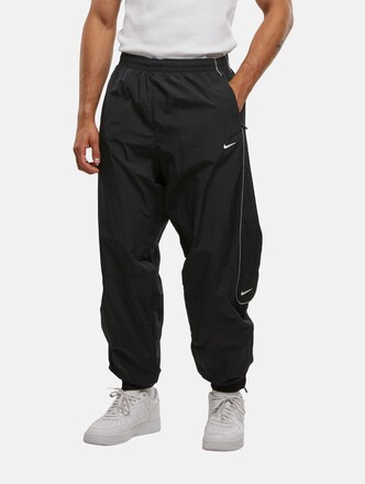 Solo Swoosh 