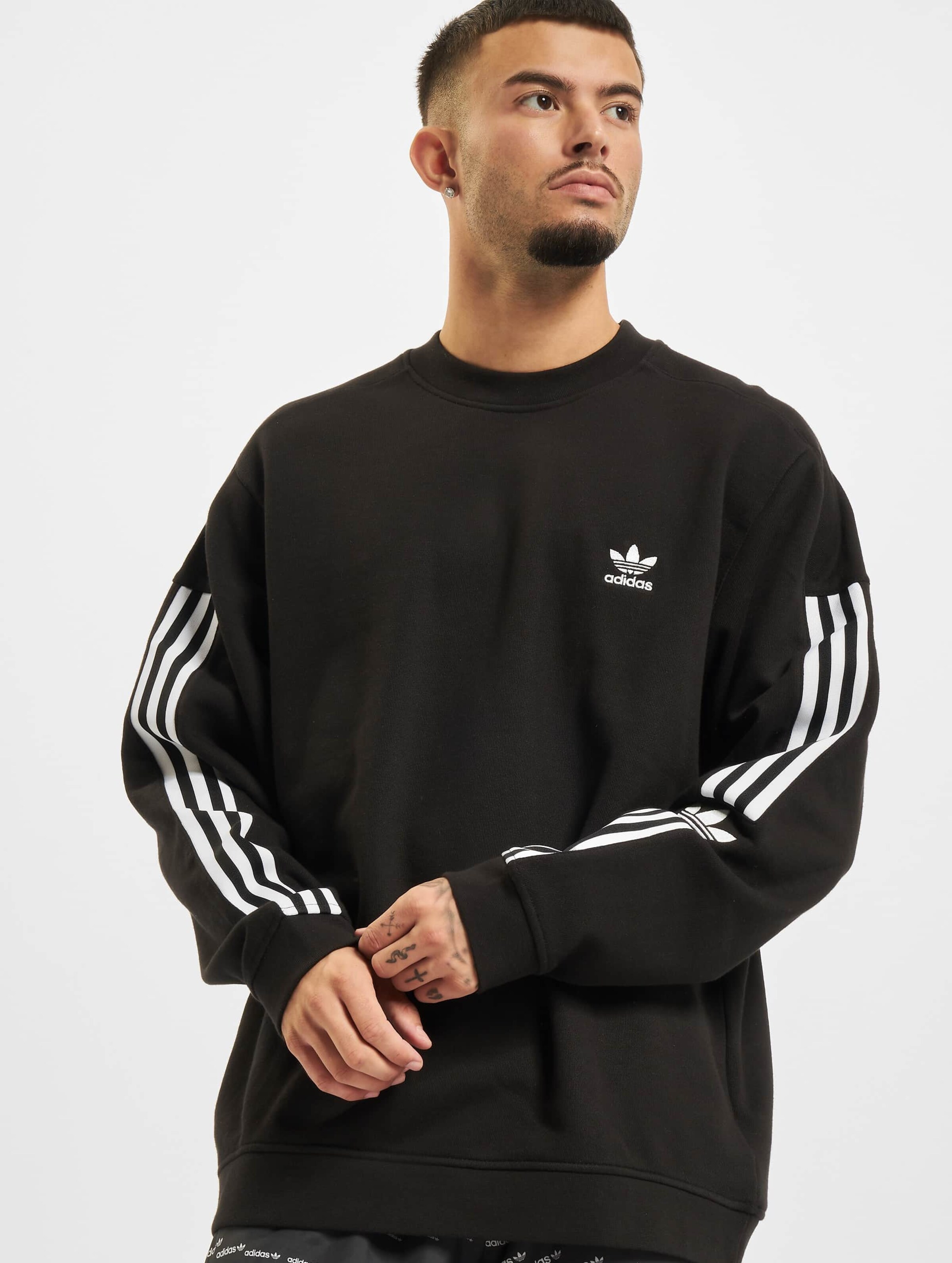 Adidas originals lock discount up crew sweatshirt