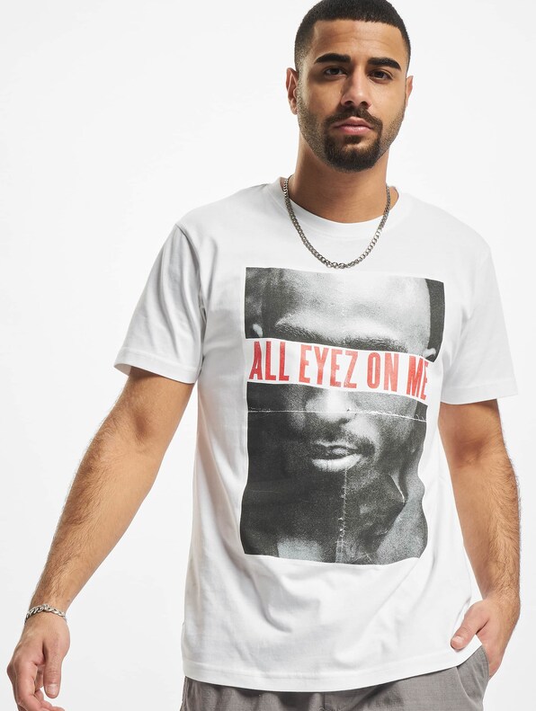2PAC All Eyez On Me-0